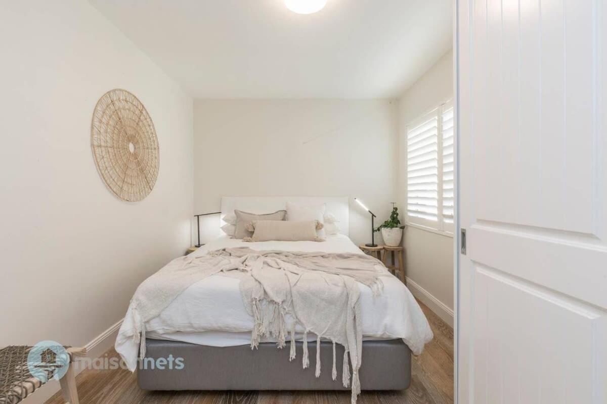 1 Bdrm Manly Beachside Apt With Parking Sydney Exteriör bild